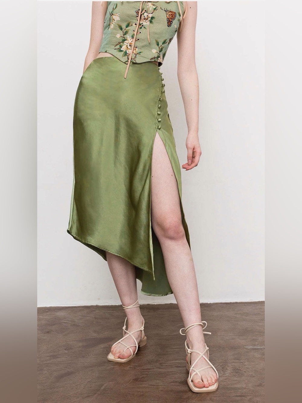 Asymmetric Skirt